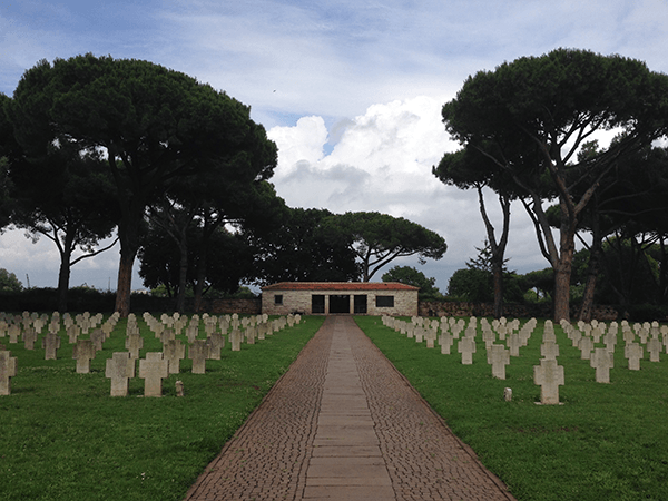 cimitero-01-crop